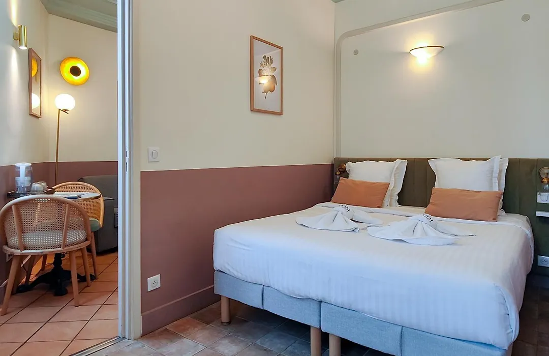 Hotel Aparthotel AMMI Vieux Nice-1
